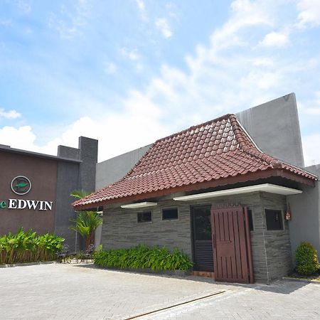 The Edwin Syariah Hotel Ngabean Kültér fotó