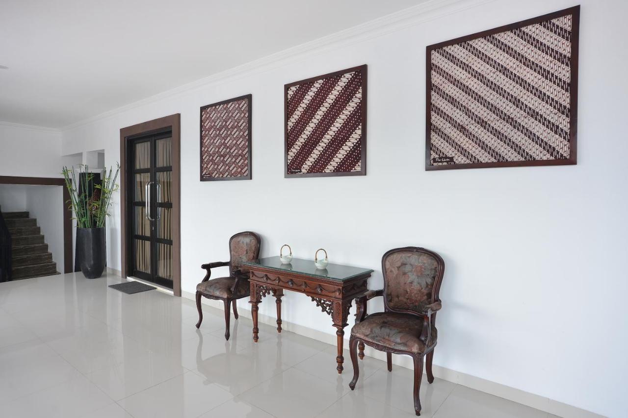 The Edwin Syariah Hotel Ngabean Kültér fotó