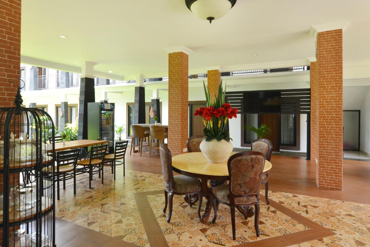 The Edwin Syariah Hotel Ngabean Kültér fotó